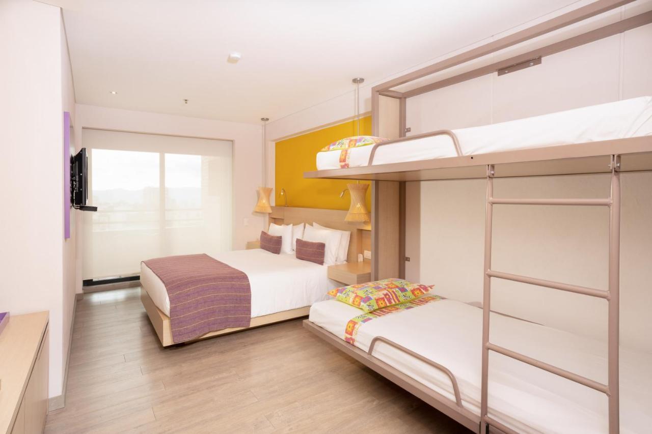Hotel Bari Bucaramanga Bagian luar foto