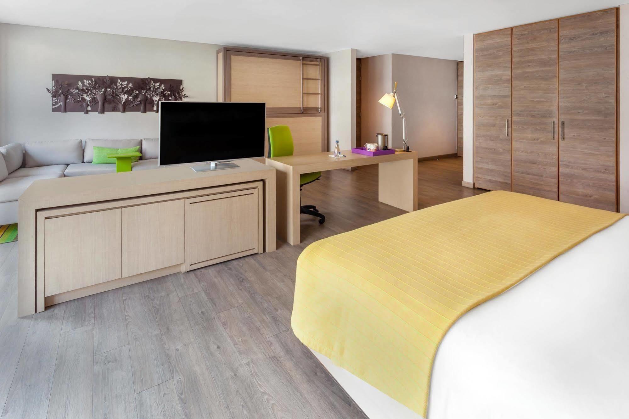 Hotel Bari Bucaramanga Bagian luar foto